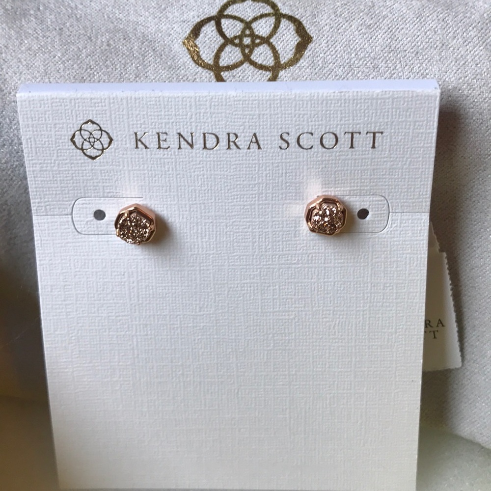 Kendra Scott Nola rose gold studs
